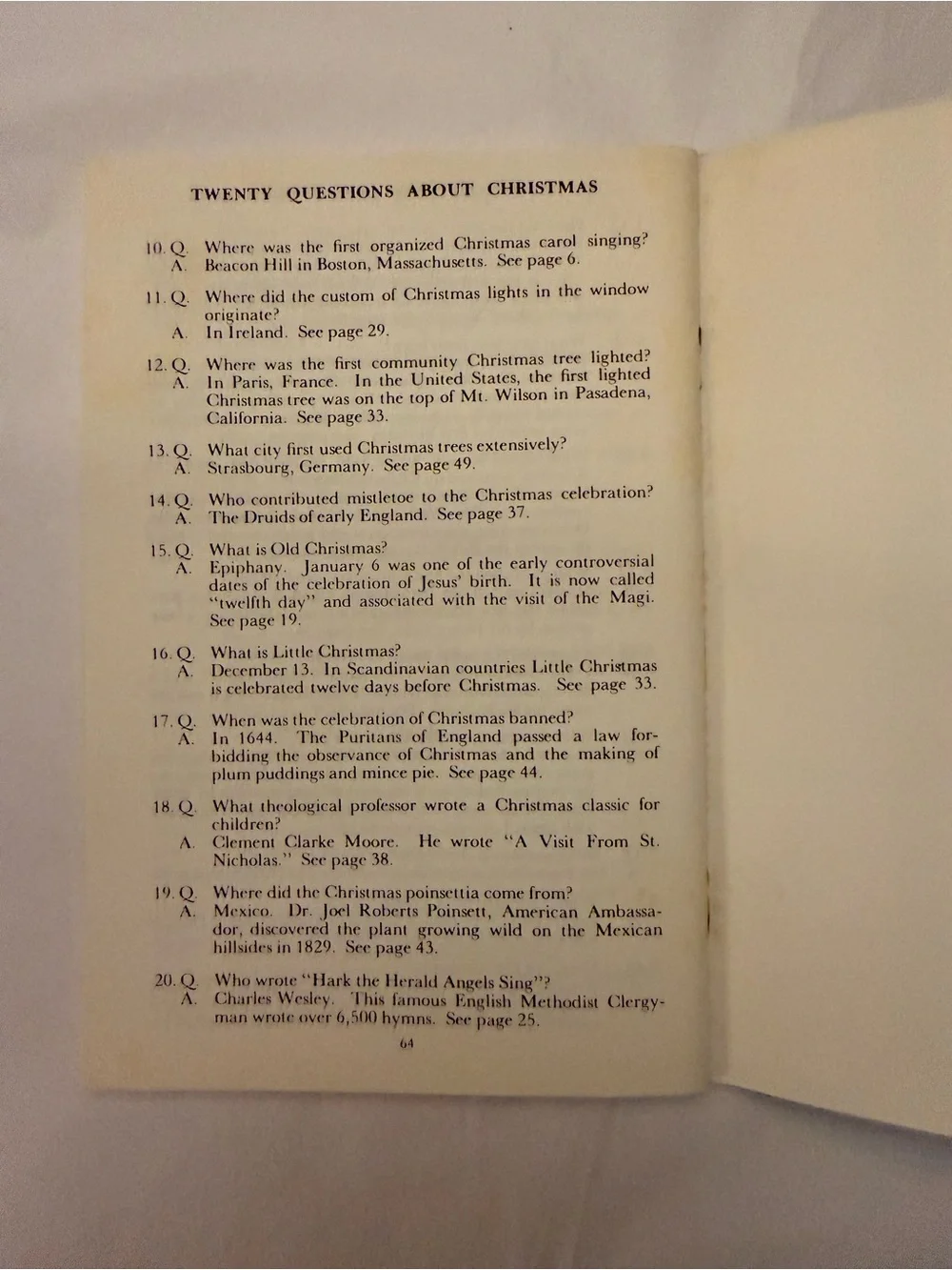 VTG Christmas Dictionary - Green and Red Holiday Book